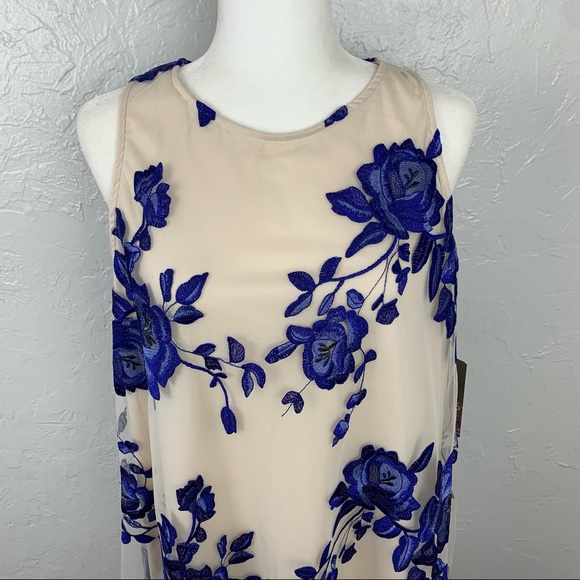 NWT Beige by Eci blue embroidered Floral A-line flowy tulle dress L - Picture 2 of 11